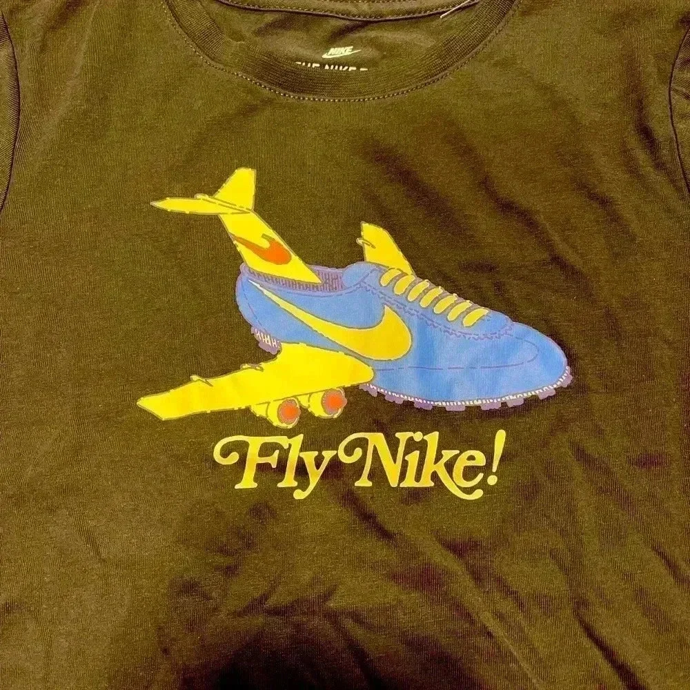 Nike Kids 'Fly Nike' Graphic T-Shirt with‎ Sneaker and Bird Design Dark Grey D37